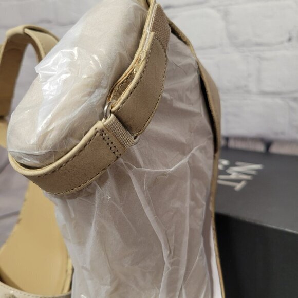 Naturalizer Women's Areda Ankle Strap Wedge Sandals - Picture 4 of 9